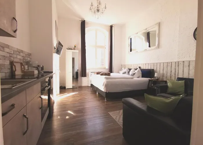 Zur Alten Post Pensjonat 3*