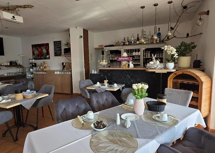 Pensjonat Zur Alten Post 3*